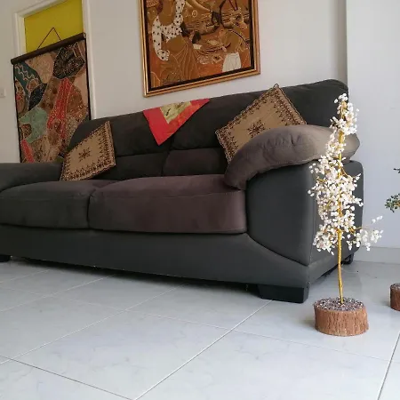 Апартаменты Nirvana Arthouse 2km From Lca Center Ларнака