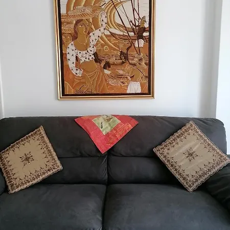 Nirvana Arthouse 2km From Lca Center * Larnaca