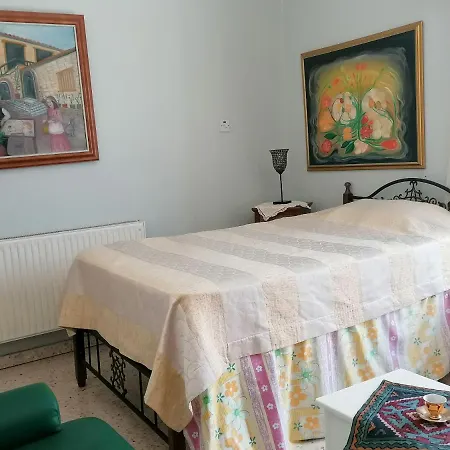 Nirvana Arthouse 2km From Lca Center * Larnaca